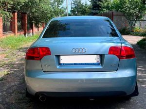 Довольный владелец после срочной продажи Audi A4